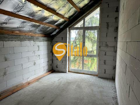 дом по адресу Озерна