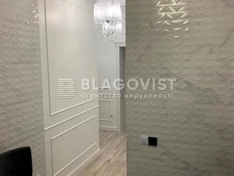 квартира за адресою Михайла Грушевського вул., 34/1