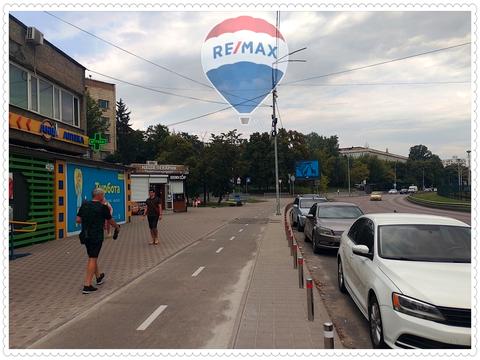 коммерческая по адресу Борщаговская ул., 128