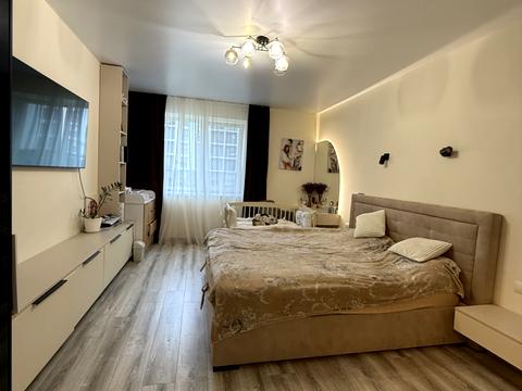 квартира за адресою Героїв Крут вул., 4а