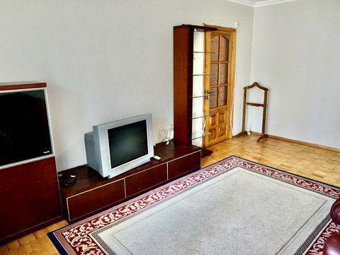 квартира за адресою Миколи Бажана просп., 32