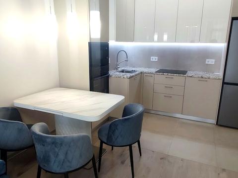 квартира по адресу Олександра Олеся ул., 2-В