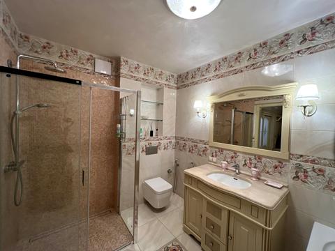 квартира за адресою Перемоги вул., 53