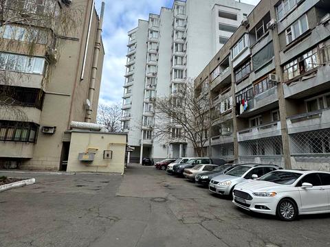 квартира по адресу Французский бульв., 49/1