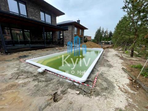 будинок за адресою Анни Ярославни вул.