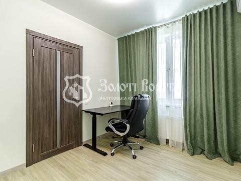 квартира за адресою Сергія Данченка вул., 32-Б