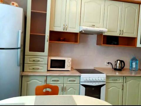 квартира за адресою Саперно-Слобідська вул., 8