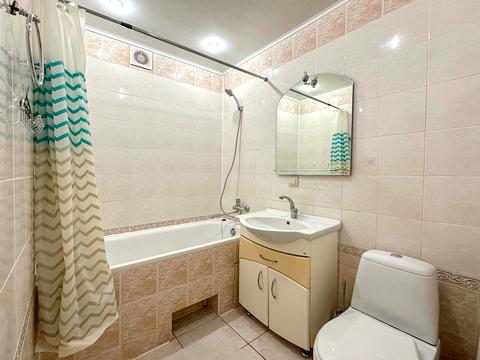 квартира по адресу Днепровская ул., 8