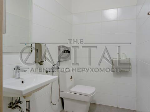 комерційна за адресою Жилянська вул., 101