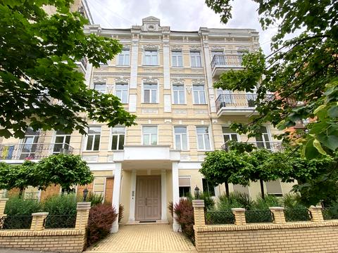 квартира за адресою Володимирська вул., 77