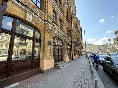 коммерческая по адресу Бессарабская пл., 3