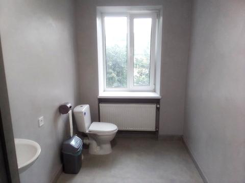 комерційна за адресою Військових Ветеранів вул., 10Б