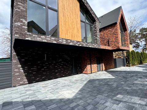 дом по адресу Івана Драча ул. (Гагарина)