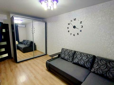 квартира за адресою Олександра Олеся вул., 4-А