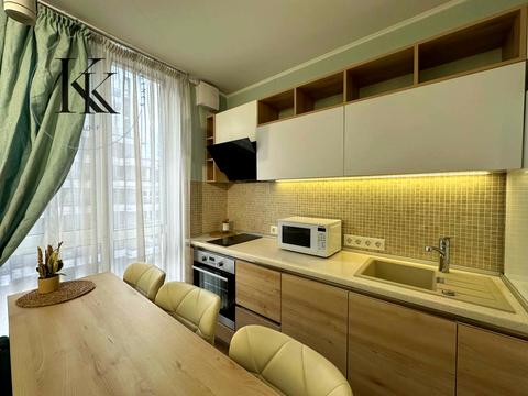 квартира по адресу Салютная ул., 2