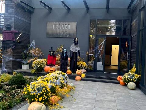 коммерческая по адресу Обухівське шосе, 39