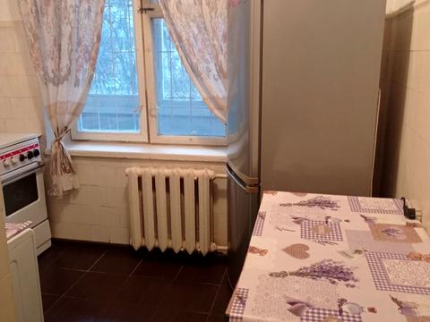 квартира за адресою Зодчих вул., 40