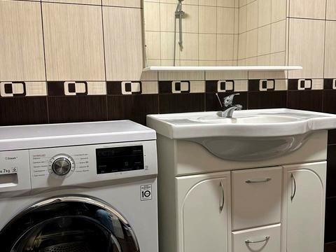 будинок за адресою Київська