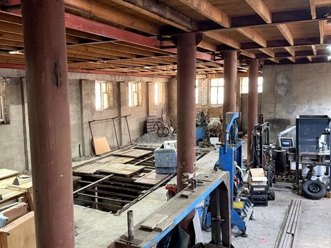 комерційна за адресою Універсальний пров., 7