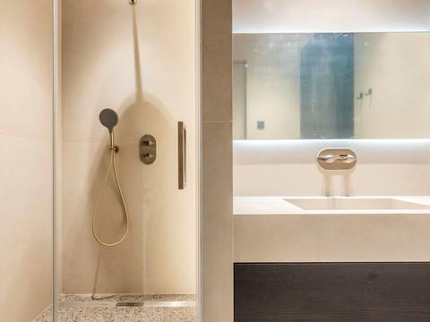 квартира за адресою Андрія Верхогляда вул. (Михайла Драгомирова), 19-А