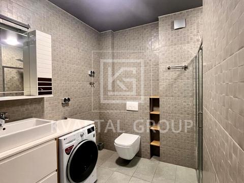 будинок за адресою Патріотів