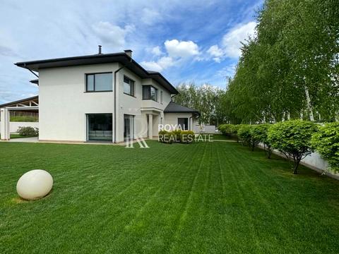 будинок за адресою приватна, 1