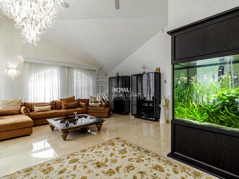 будинок за адресою Чумацький Шлях вул., 6