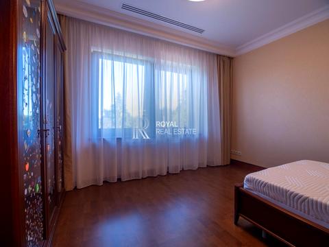 будинок за адресою Вишнева вул., 4