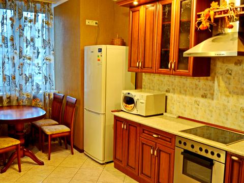 квартира за адресою Срібнокільська вул., 1