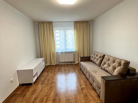 квартира за адресою Ревуцького вул., 54