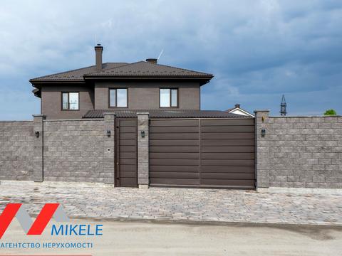 дом по адресу Вишнева