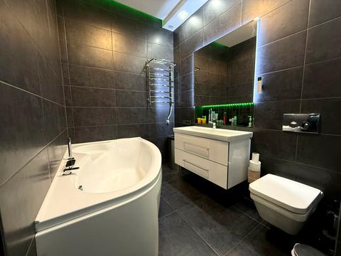 квартира за адресою Григорія Сковороди вул., 1