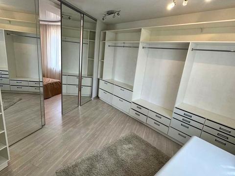 квартира за адресою В'ячеслава Чорновола вул., 25
