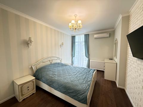 квартира за адресою Регенераторна вул., 4