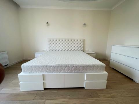 будинок за адресою Личаківська вул. (), 176