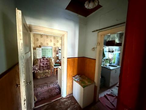 будинок за адресою Залізнична 1/3