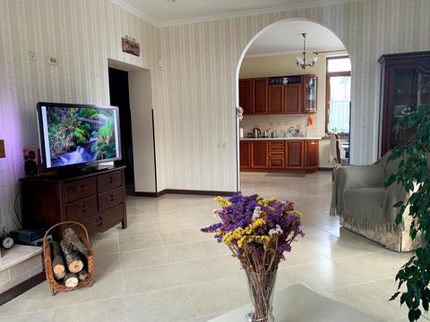 будинок за адресою Зоряна вул.