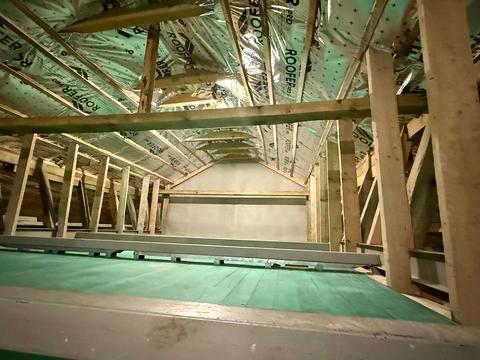 дом по адресу  ул.