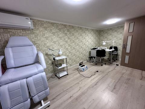 комерційна за адресою Лісківська вул., 37