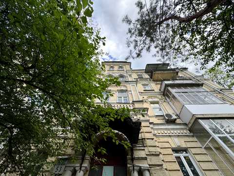 комерційна за адресою Олеся Гончара вул., 53