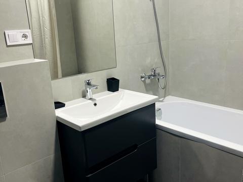 квартира за адресою Академіка Заболотного вул., 15-Б