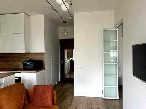 квартира за адресою Салютна вул., 2к1