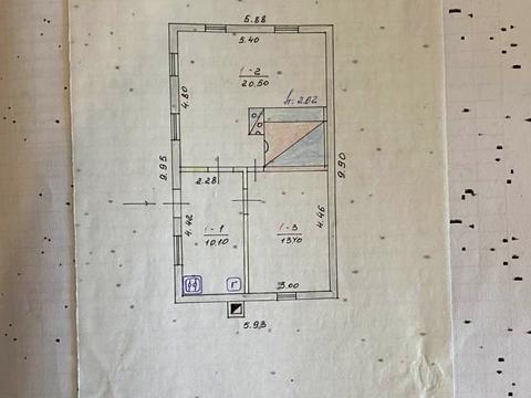 будинок за адресою с. Плужники, Червоноармійська