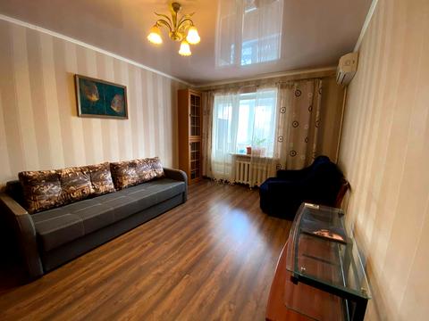 квартира за адресою Йорданська вул. (Лайоша Гавро), 11