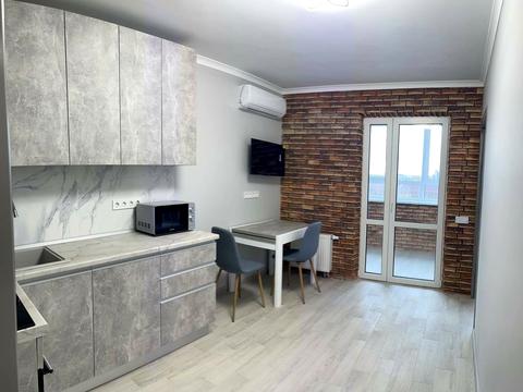квартира за адресою Лісова вул., 3