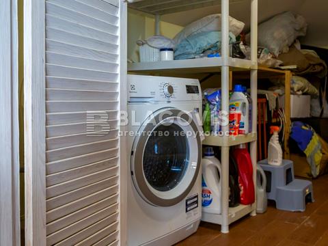 дом по адресу Киев, Центральная ул., 1