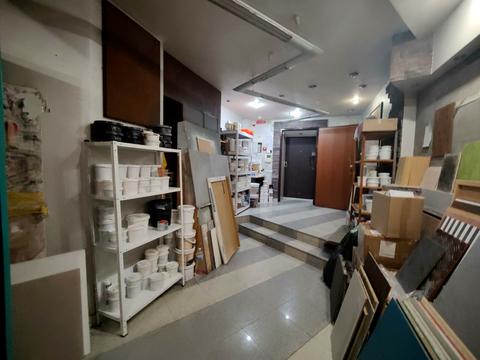 комерційна за адресою Гоголівська вул., 23