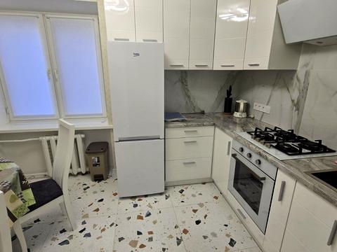 квартира за адресою Євгена Чикаленка вул., 68