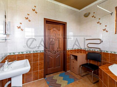 будинок за адресою Зоряна, 1