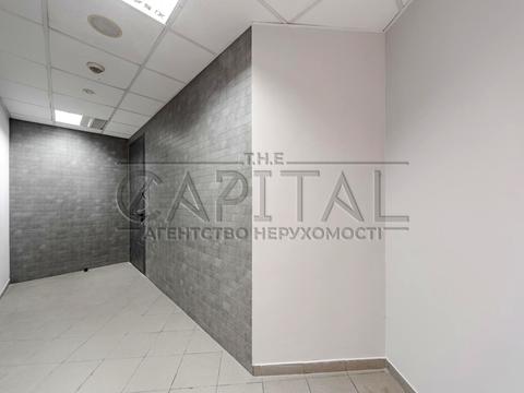 коммерческая по адресу Фізкультури ул., 72